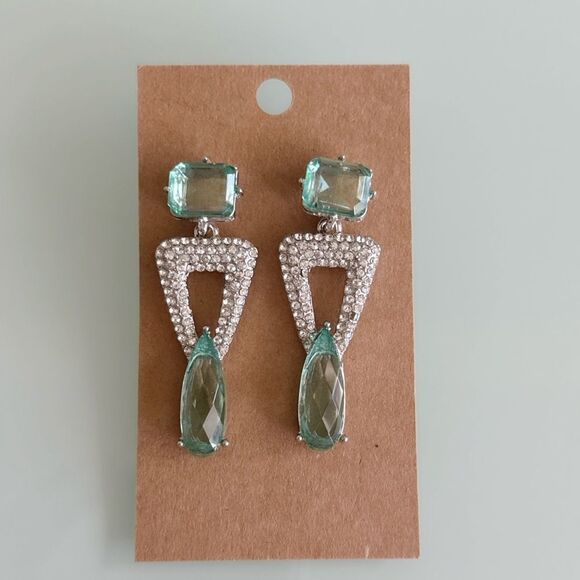 Crystal drop Earrings A1162 - Picture 3 of 3
